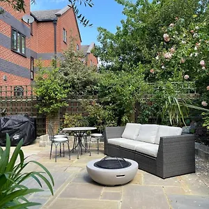  Apartment Stylish 1-bed